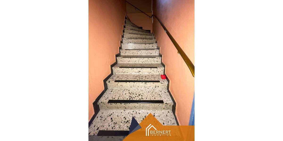 Mehrfamilienhaus, Wohnhaus Selb - 5 Zimmer, 184 m&sup2;, 115.000&euro; | Angebot:25689896