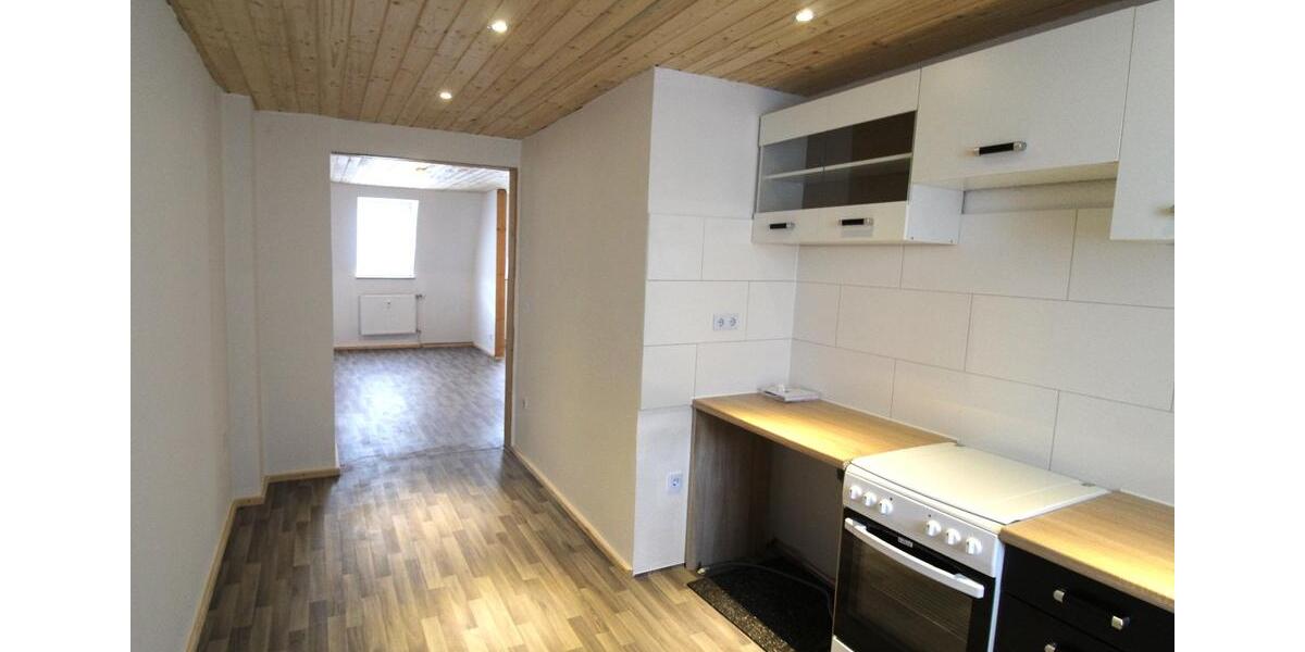 Etagenwohnung Plauen Bahnhofsvorstadt - 2 Zimmer, 64 m&sup2;, 290&euro; | Angebot:26597866
