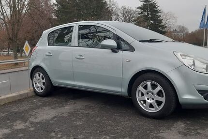 Opel Corsa 129.625 km 2.700 &euro; Rosenthal am Rennsteig 07366