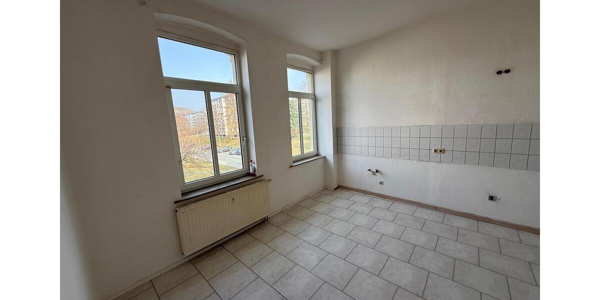 Etagenwohnung Plauen - 3 Zimmer, 96 m&sup2;, 480&euro; | Angebot:25887081