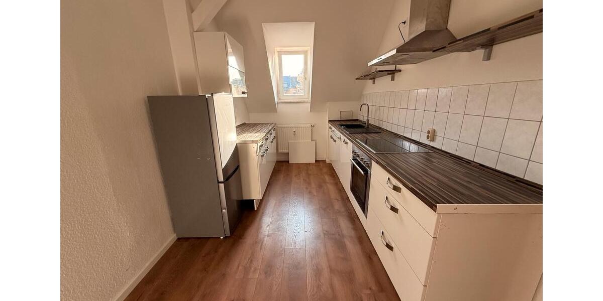 Etagenwohnung Plauen Bahnhofsvorstadt - 2 Zimmer, 55 m&sup2;, 300&euro; | Angebot:25538961