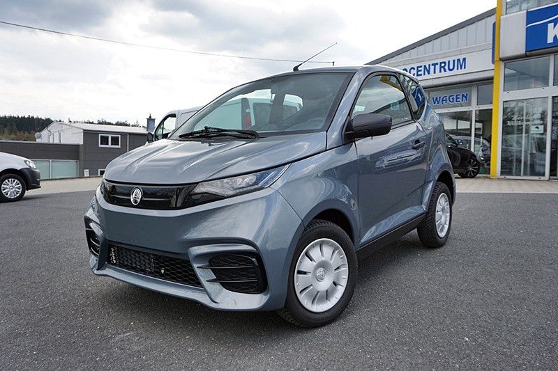 Ligier JS 50 37.229 km 11.499 &euro; Bad Lobenstein 07356