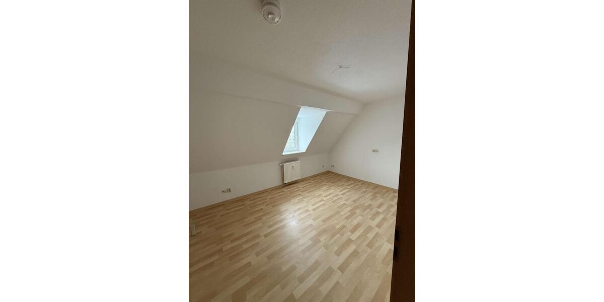 Etagenwohnung Plauen Altstadt - 3.5 Zimmer, 73 m&sup2;, 438&euro; | Angebot:24421981