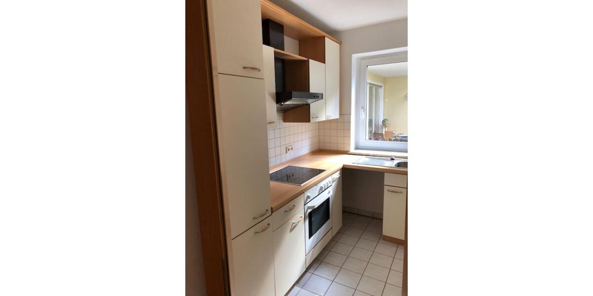 Erdgeschoßwohnung Plauen - 1 Zimmer, 35 m&sup2;, 350&euro; | Angebot:25219412