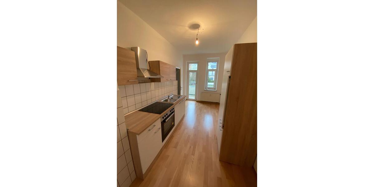 Etagenwohnung Plauen - 2 Zimmer, 60 m&sup2;, 330&euro; | Angebot:24522429