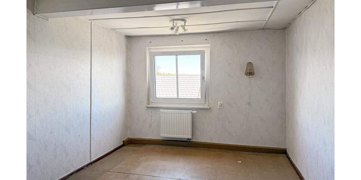 Einfamilienhaus Rosenthal am Rennsteig - 8 Zimmer, 144 m&sup2;, 69.900&euro; | Angebot:25742923