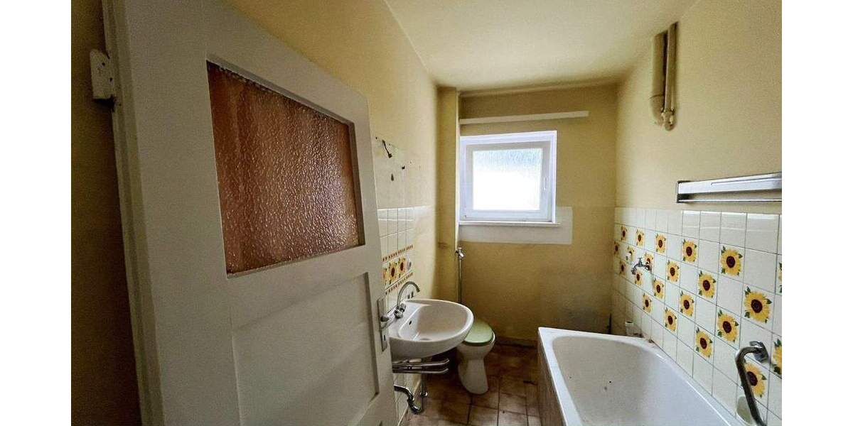 Mehrfamilienhaus, Wohnhaus Selb - 1 Zimmer, 272 m&sup2;, 139.000&euro; | Angebot:25768815