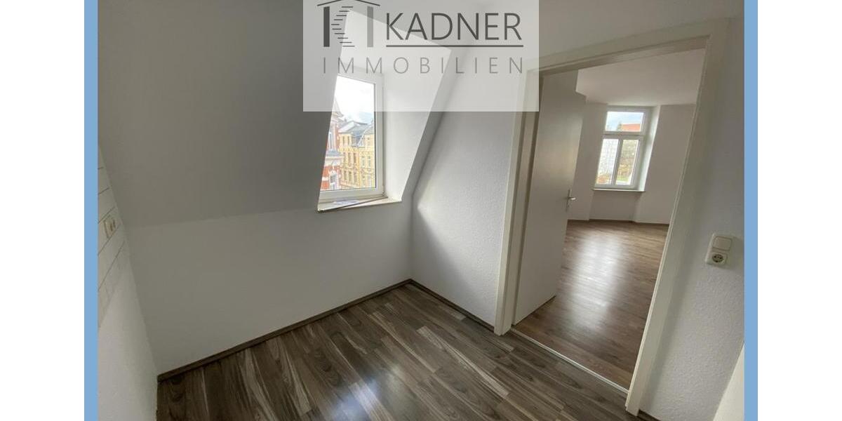 Dachgeschoßwohnung Plauen Bahnhofsvorstadt - 2 Zimmer, 64 m&sup2;, 268&euro; | Angebot:24601700