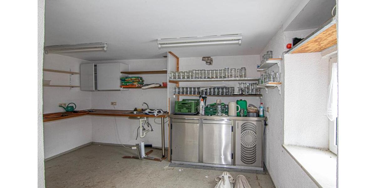 Gewerbeobjekt Oberkotzau - 1.500&euro; | Angebot:17915051