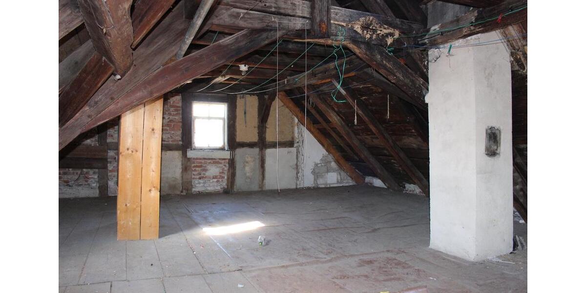 Mehrfamilienhaus, Wohnhaus Gefell - 7 Zimmer, 217 m&sup2;, 65.000&euro; | Angebot:26864824