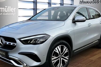 Mercedes-Benz GLA 200 11.428 km 34.990 &euro; Hof 95030