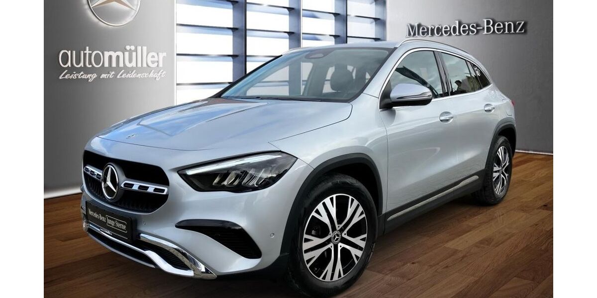 Mercedes-Benz GLA 200 11.428 km 35.240 &euro; Hof 95030