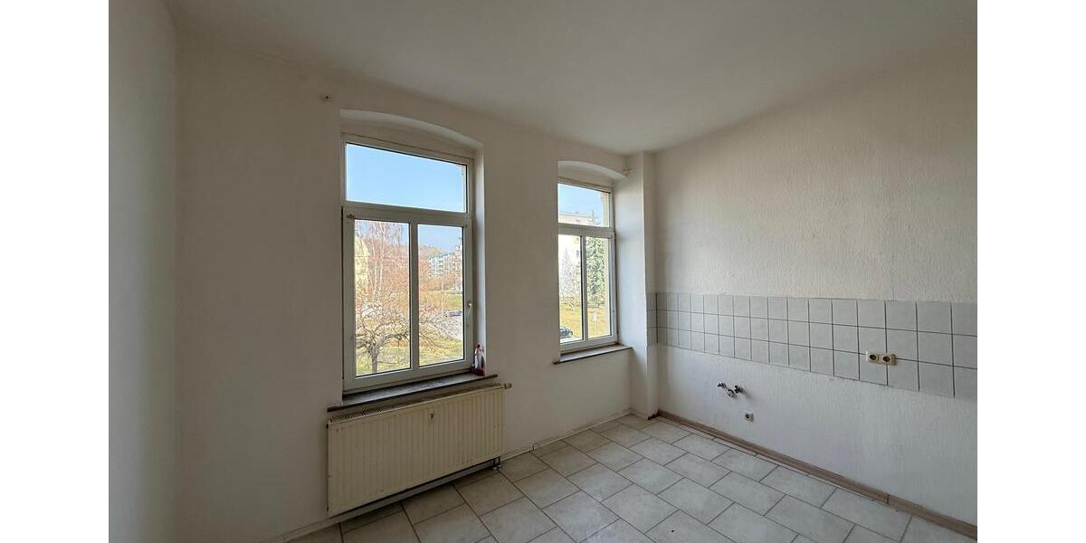 Etagenwohnung Plauen - 3 Zimmer, 96 m&sup2;, 480&euro; | Angebot:25887081