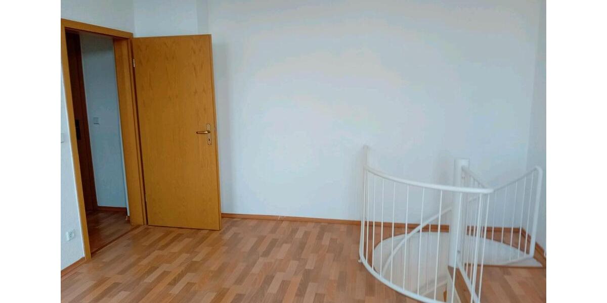 Maisonettenwohnung Plauen - 2 Zimmer, 58 m&sup2;, 310&euro; | Angebot:25891883