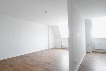 Wohnung Plauen Bahnhofsvorstadt - 2 Zimmer, 54 m&sup2;, 261&euro; | Angebot:26020230
