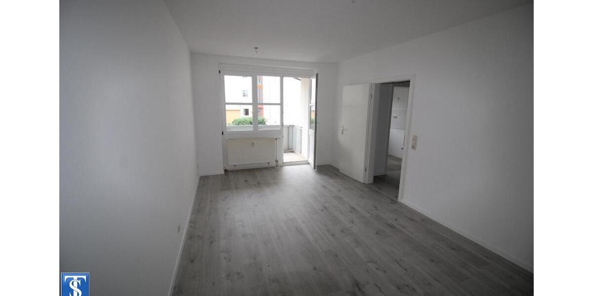 Etagenwohnung Plauen Alt Chrieschwitz - 1 Zimmer, 34 m&sup2;, 200&euro; | Angebot:23602094