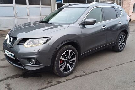Nissan X-Trail 82.000 km 13.900 &euro; Naila 95119