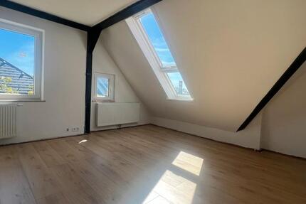 Wohnung Selb - 2 Zimmer, 87 m&sup2;, 800&euro; | Angebot:26432515