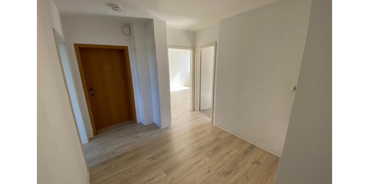 Etagenwohnung Plauen Alt Chrieschwitz - 3 Zimmer, 70 m&sup2;, 350&euro; | Angebot:17334721