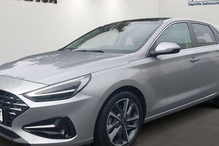 Hyundai i30 21.700 km 21.990 &euro; Plauen 08529