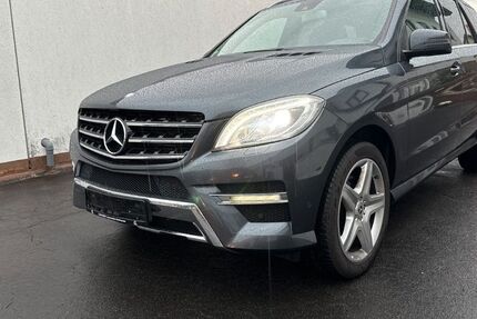 Mercedes-Benz ML 350 155.560 km 15.000 &euro; Selb 95100