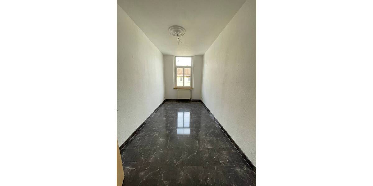 Etagenwohnung Plauen Haselbrunn - 3 Zimmer, 55 m&sup2;, 250&euro; | Angebot:25731864