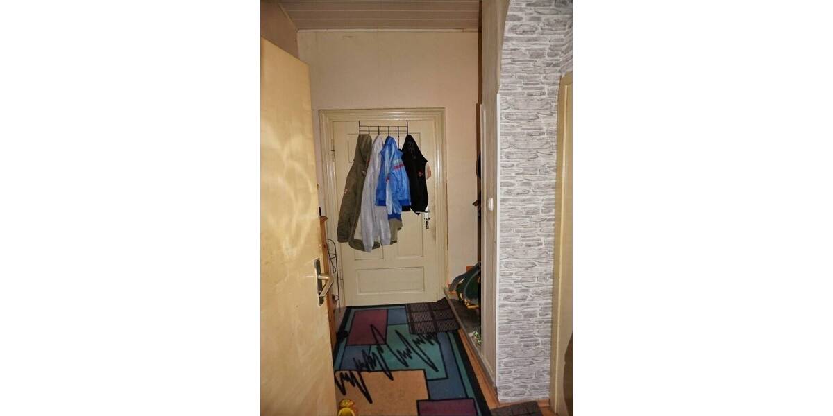 Mehrfamilienhaus, Wohnhaus Oelsnitz - 6 Zimmer, 200 m&sup2;, 74.000&euro; | Angebot:25985881