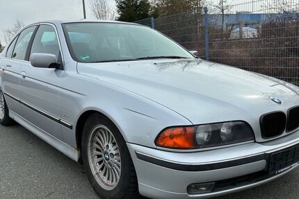 BMW 525 313.000 km 799 &euro; Rehau 95111