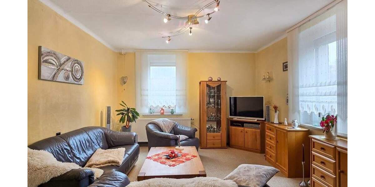 Einfamilienhaus Rosenthal am Rennsteig - 8 Zimmer, 192 m&sup2;, 189.900&euro; | Angebot:25742914