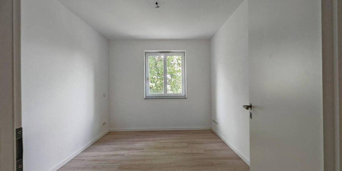 Etagenwohnung Oberkotzau - 4 Zimmer, 90 m&sup2;, 738&euro; | Angebot:26874116