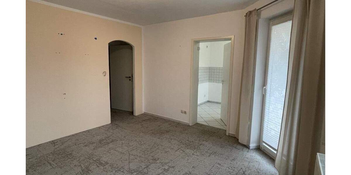 Etagenwohnung Bad Lobenstein Lobenstein - 2 Zimmer, 49 m&sup2;, 385&euro; | Angebot:25742916