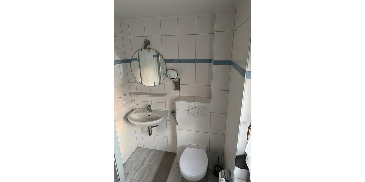 Einfamilienhaus Röslau - 7 Zimmer, 130 m&sup2;, 150.000&euro; | Angebot:26063753