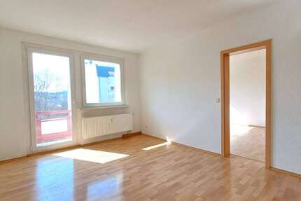 Wohnung Plauen Bärenstein - 2 Zimmer, 48 m&sup2;, 271&euro; | Angebot:25811879