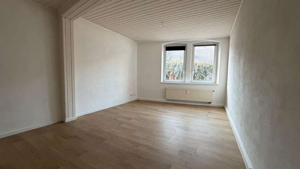 Etagenwohnung Hof Altstadt - 3 Zimmer, 85 m&sup2;, 680&euro; | Angebot:26101740