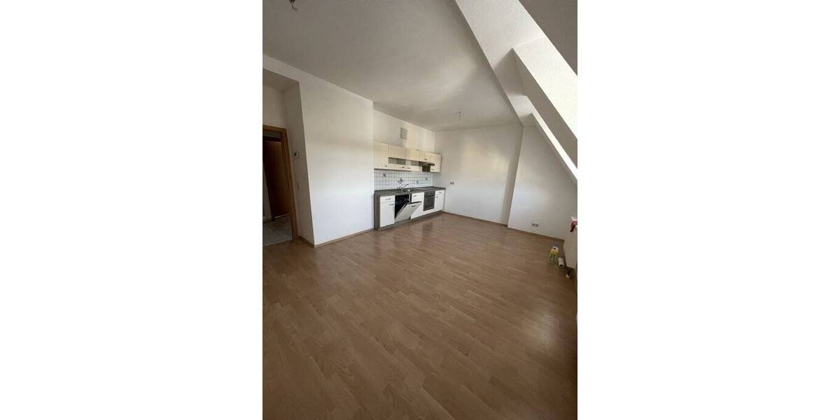 Zimmer Plauen Haselbrunn - 3 Zimmer, 68 m&sup2;, 290&euro; | Angebot:25666878