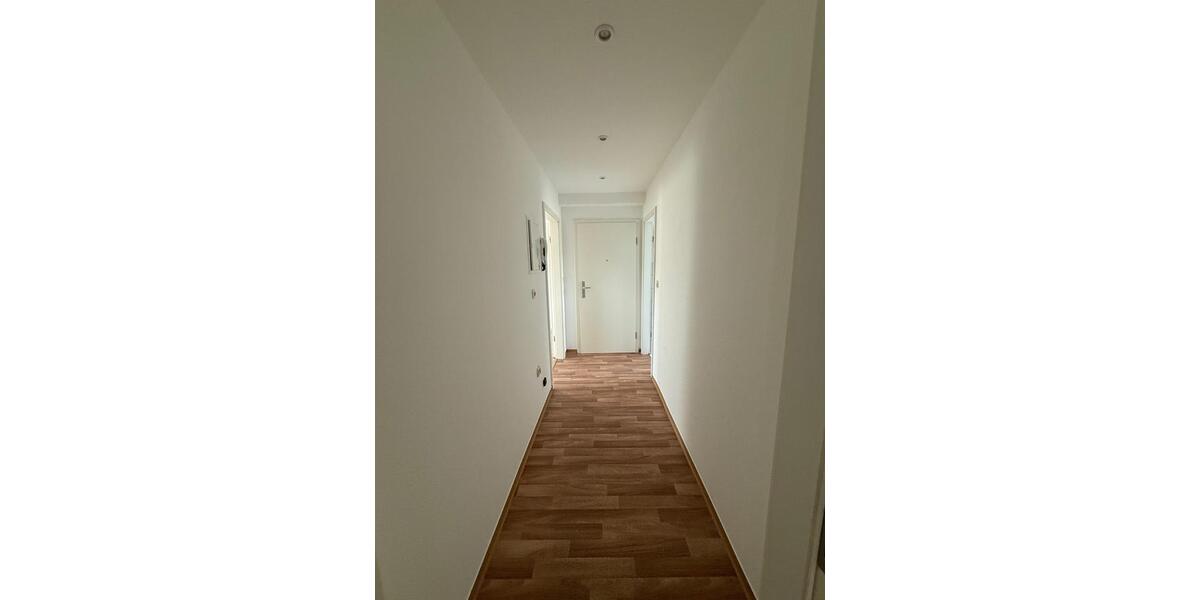 Dachgeschoßwohnung Plauen Altstadt - 2 Zimmer, 42 m&sup2;, 231&euro; | Angebot:25415893