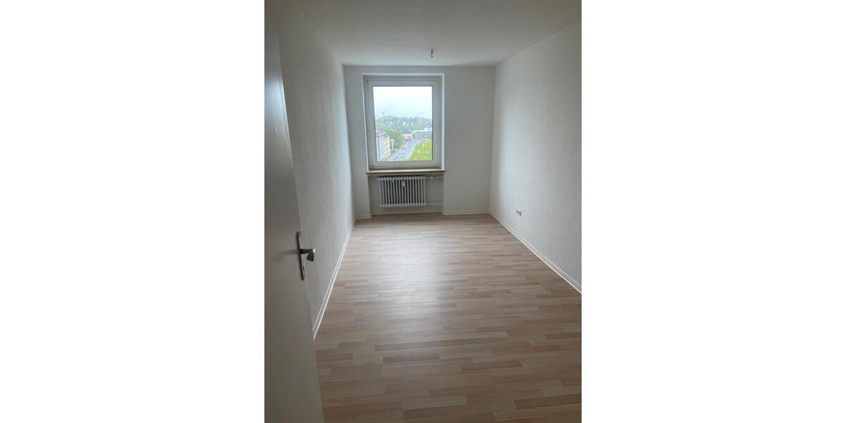 Etagenwohnung Hof Christiansreuth - 3 Zimmer, 81 m&sup2;, 500&euro; | Angebot:26491314