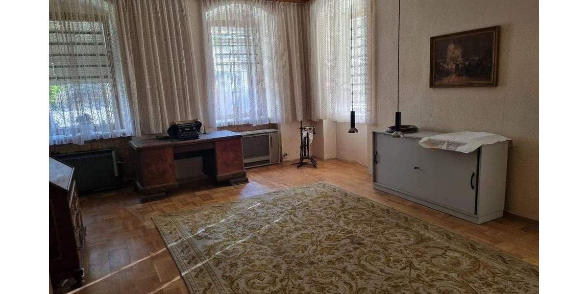 Mehrfamilienhaus, Wohnhaus Hof Innenstadt - 1 Zimmer, 298 m&sup2;, 450.000&euro; | Angebot:25775911
