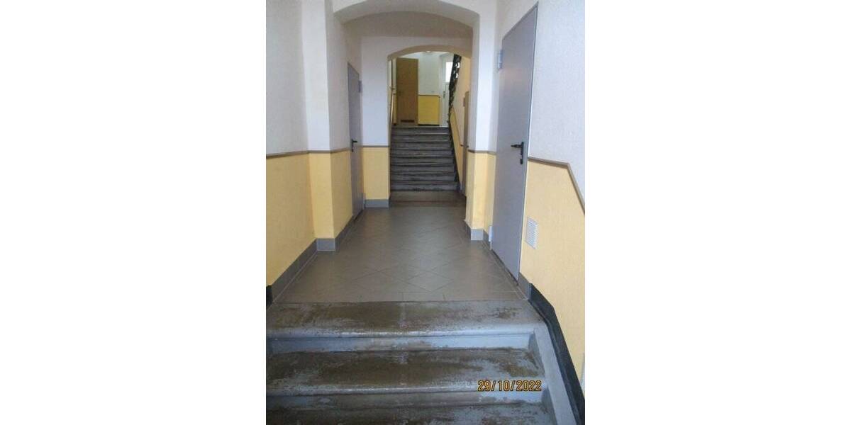 Etagenwohnung Plauen Südvorstadt - 2 Zimmer, 51 m&sup2;, 310&euro; | Angebot:25688836