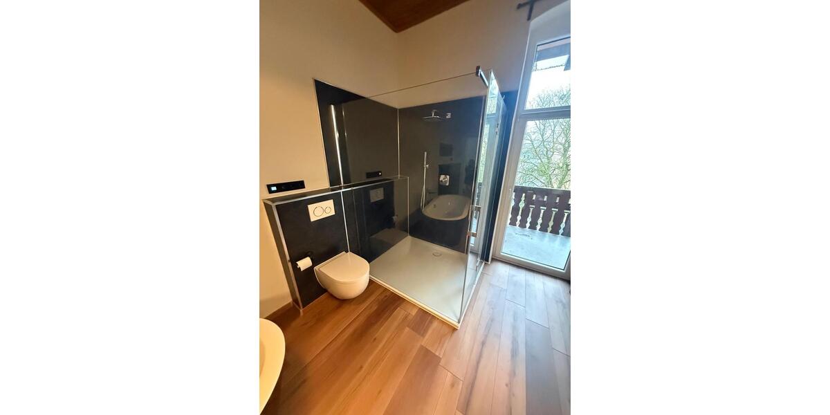 Etagenwohnung Hof Altstadt - 4 Zimmer, 130 m&sup2;, 900&euro; | Angebot:26290885