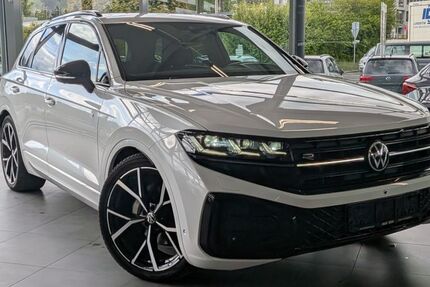 VW Touareg 14.398 km 72.950 &euro; Naila 95119
