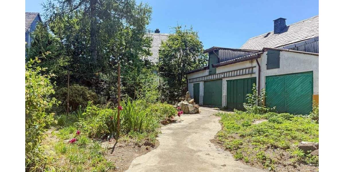 Einfamilienhaus Rosenthal am Rennsteig - 8 Zimmer, 144 m&sup2;, 69.900&euro; | Angebot:25742923