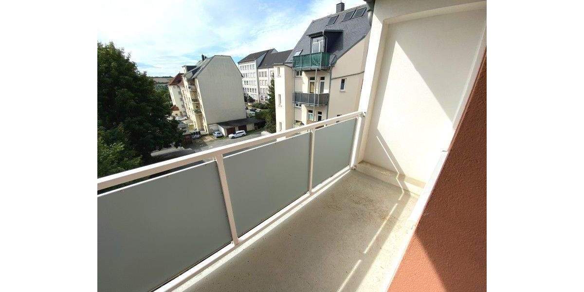 Etagenwohnung Plauen Westend - 2 Zimmer, 50 m&sup2;, 270&euro; | Angebot:25691963