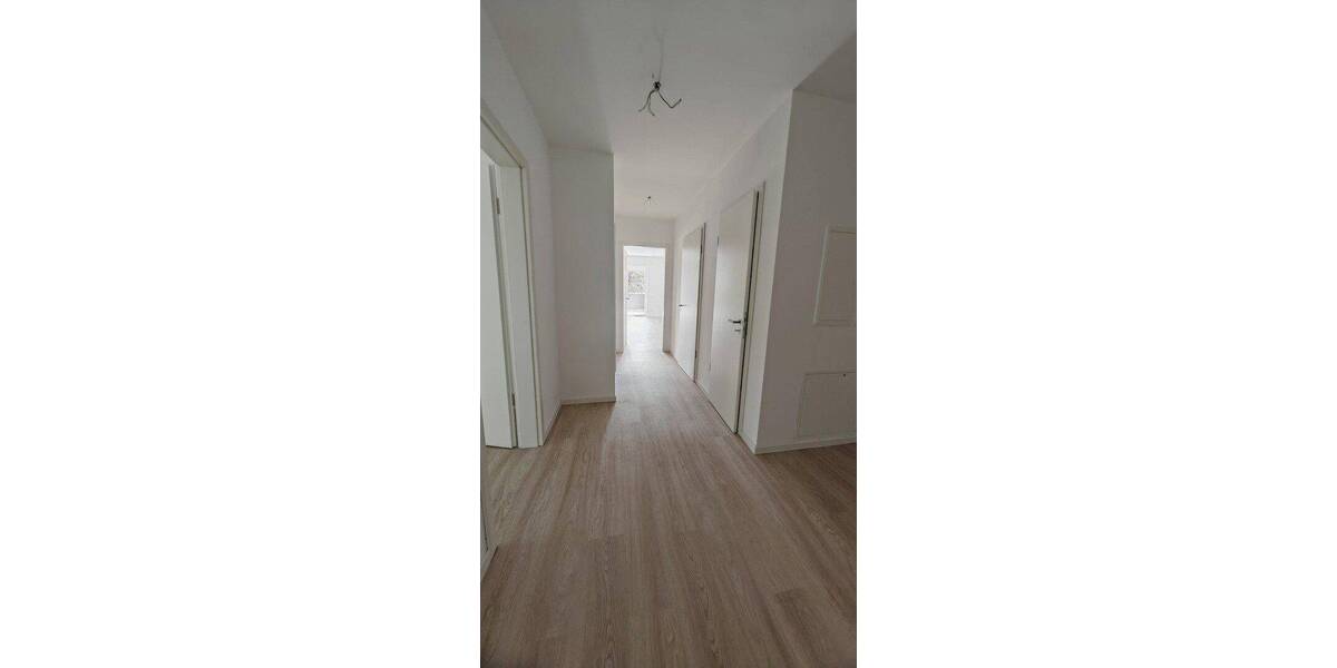 Etagenwohnung Oberkotzau - 4 Zimmer, 90 m&sup2;, 738&euro; | Angebot:26874116