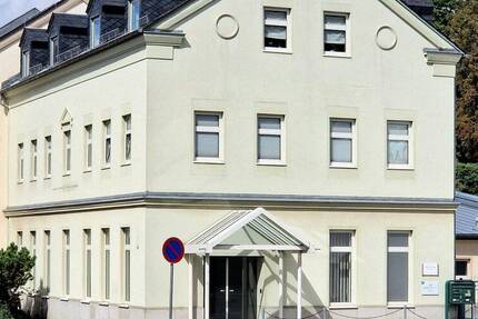 Haus Oelsnitz - 5 Zimmer, 215 m&sup2;, 428.000&euro; | Angebot:26824601