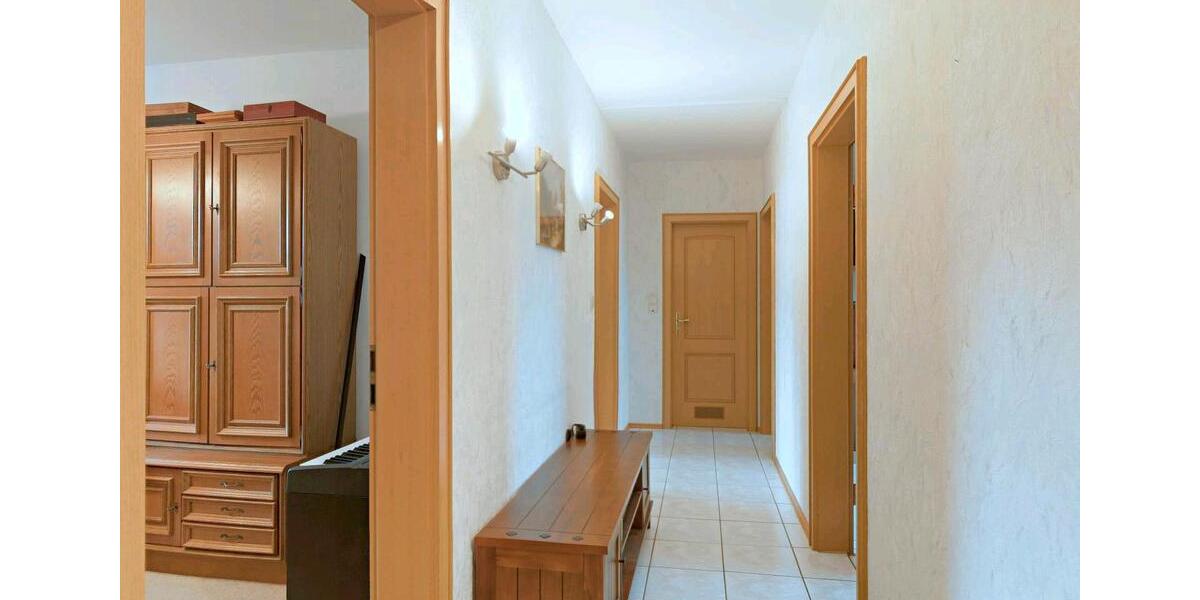 Hochparterre Bad Steben - 4 Zimmer, 93 m&sup2;, 149.000&euro; | Angebot:25963266