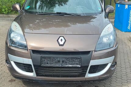Renault Scenic 243.000 km 3.999 &euro; Plauen 08527
