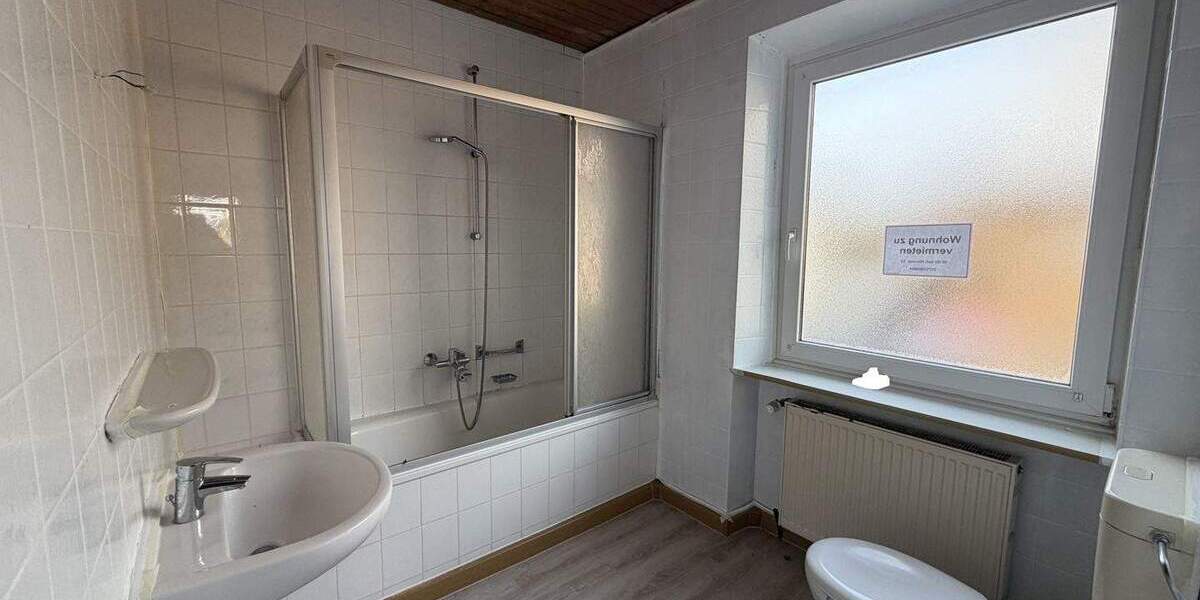 Etagenwohnung Selb - 3 Zimmer, 74 m&sup2;, 490&euro; | Angebot:25728627