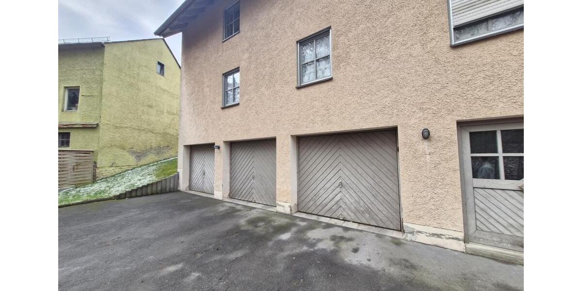 Etagenwohnung Hof Neuhof - 3 Zimmer, 80 m&sup2;, 600&euro; | Angebot:25804394