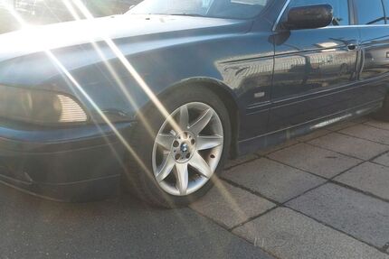 BMW 520 239.200 km 2.300 &euro; Plauen 08523